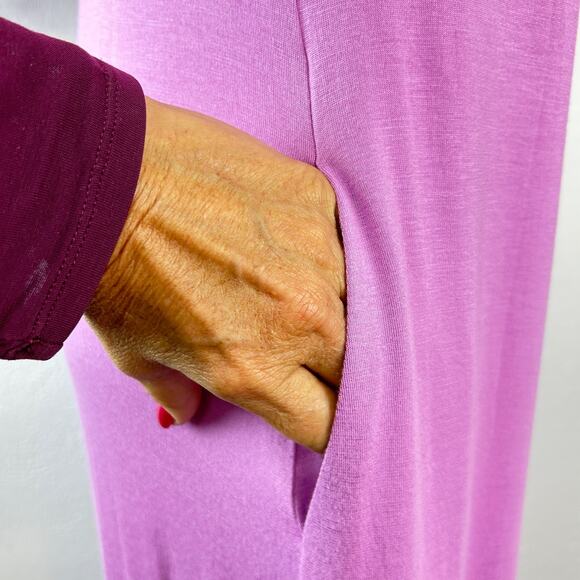 New York & Co. | Beaded Halter Neck Jumpsuit Violet. NWT. Size medium - Picture 6 of 9